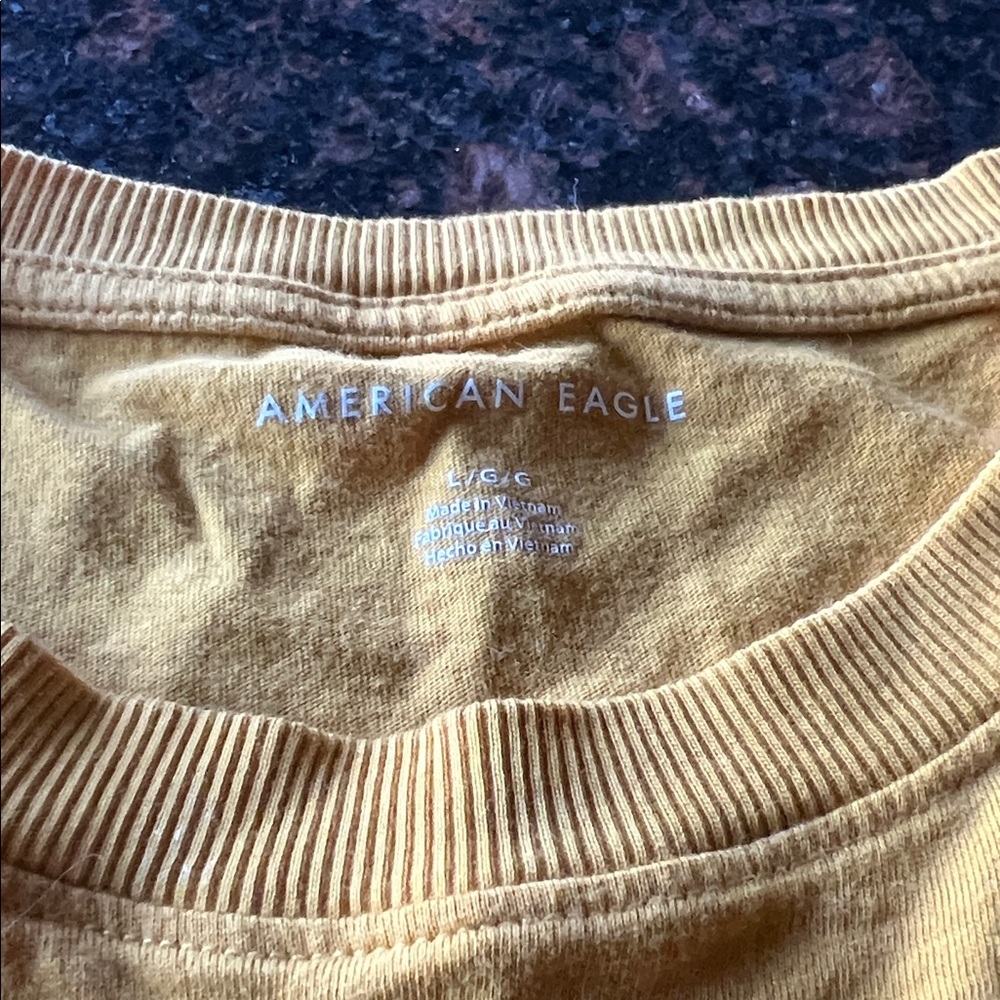 American Eagle mustard skeleton Graphic crop T-Shirt large - Picture 3 of 3